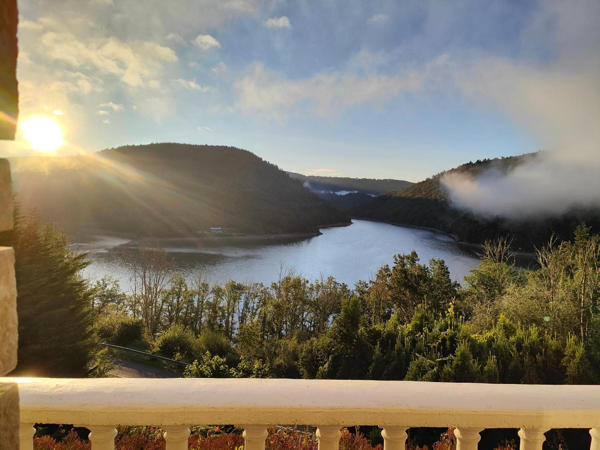 Ma Villa Au Bord De L'Eau Miremont  外观 照片