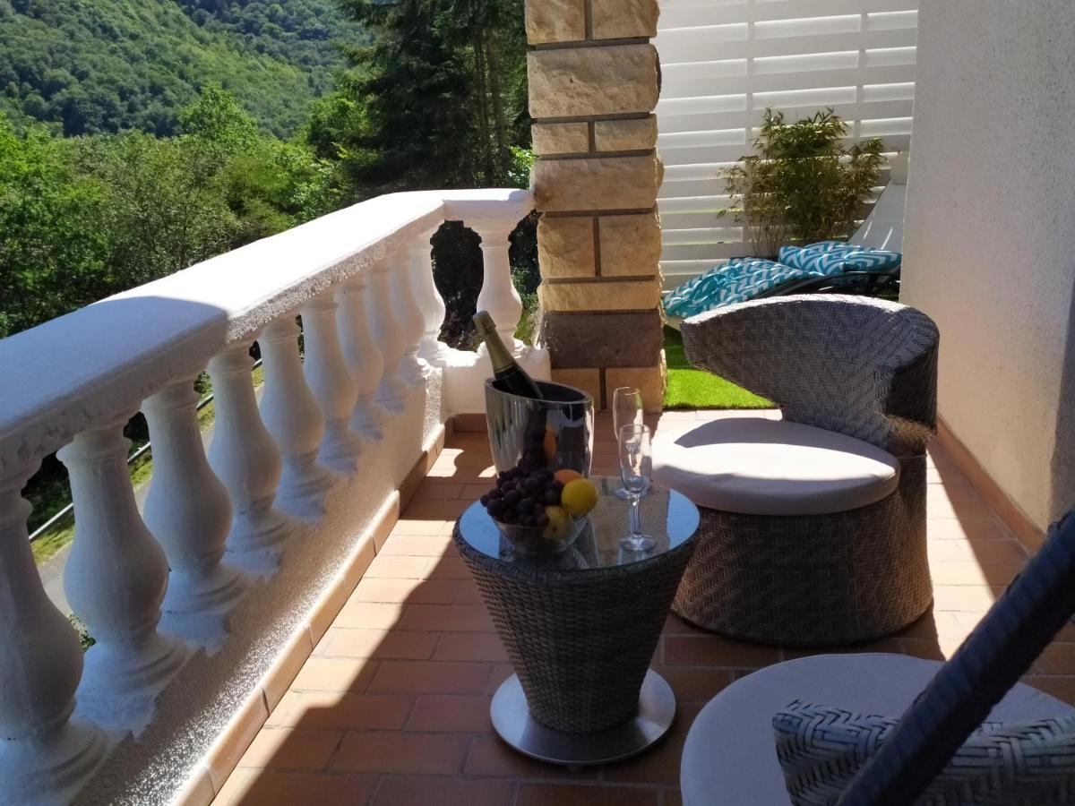 Ma Villa Au Bord De L'Eau Miremont  外观 照片