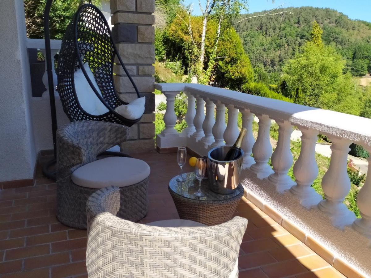 Ma Villa Au Bord De L'Eau Miremont  外观 照片
